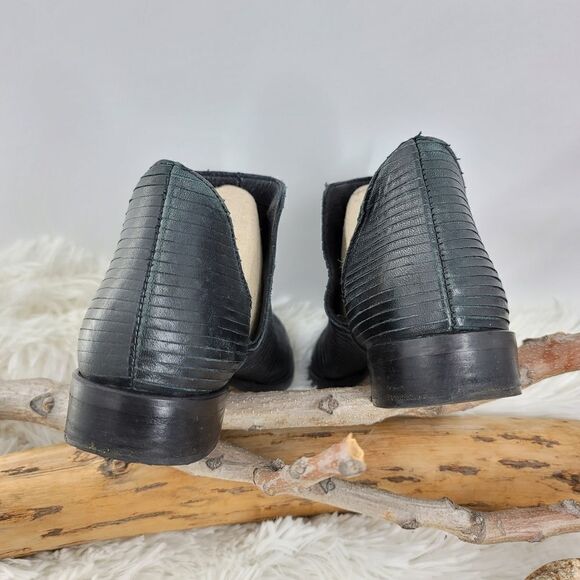 Ateliers textured black leather d'orsay booties - Picture 7 of 11
